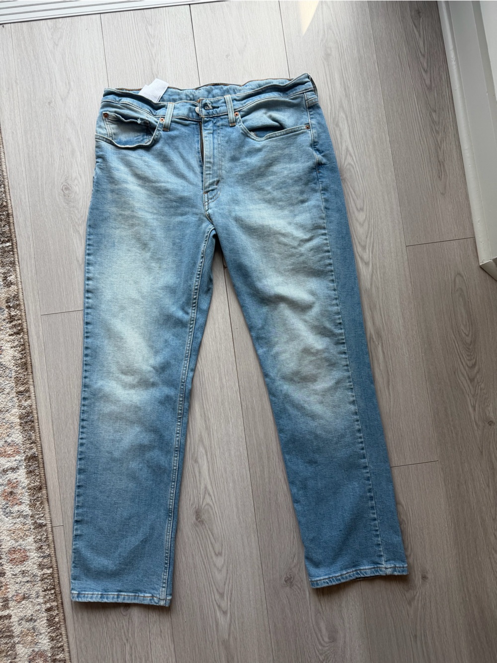 Slim Straight Men’s Light Blue Wash Jeans